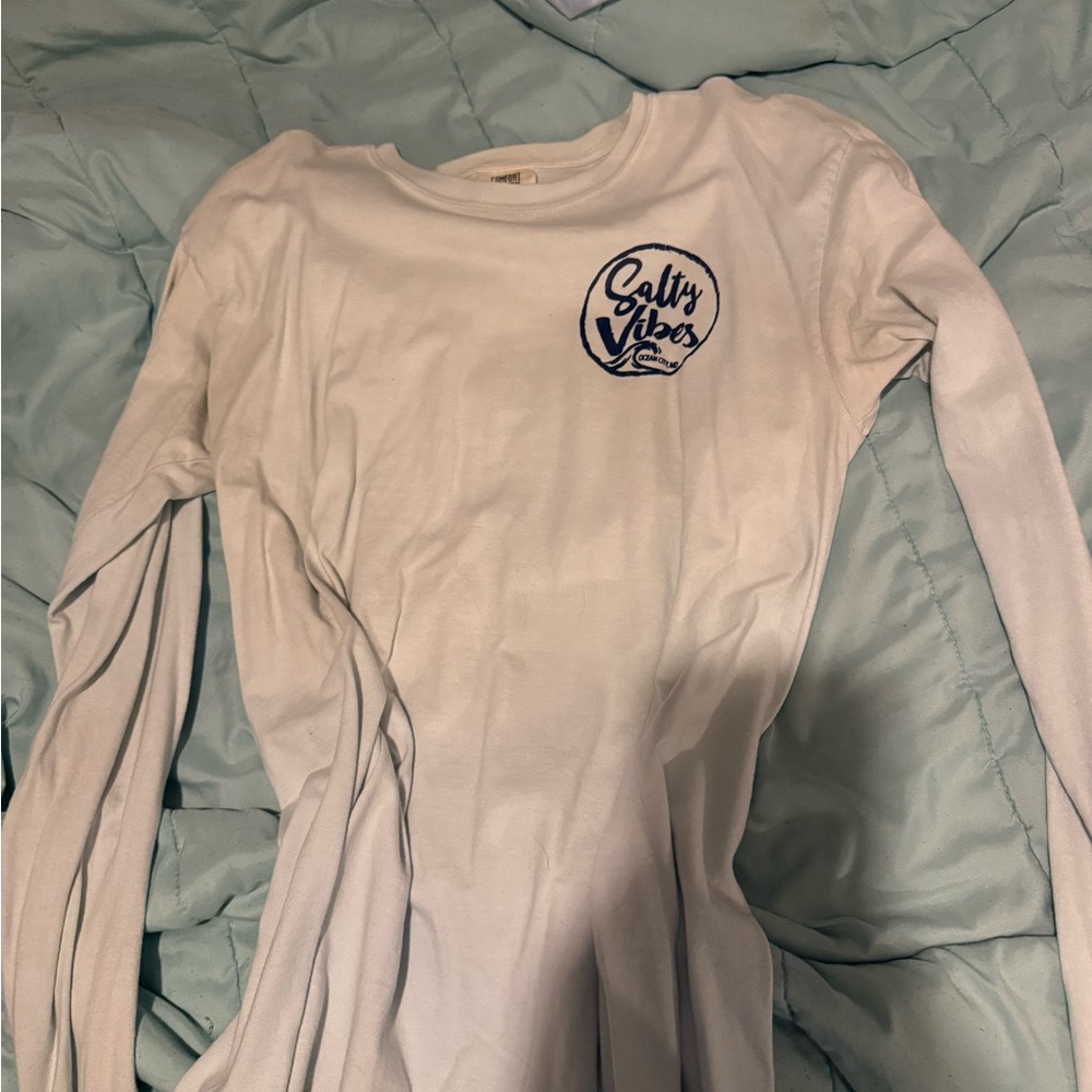 Comfort Colors White Long-Sleeve Tee with Navy 'Salty Vibes' Graphic